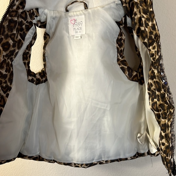 Leopard print sequin toddler zipped vest - Picture 7 of 9